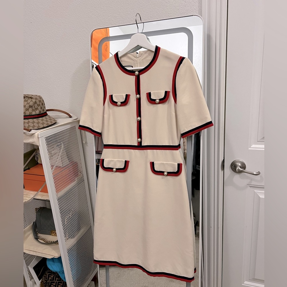 ❌SOLD❌ GUCCI classic pearls dress